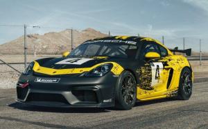 Porsche 718 Cayman GT4 Clubsport 2019 года